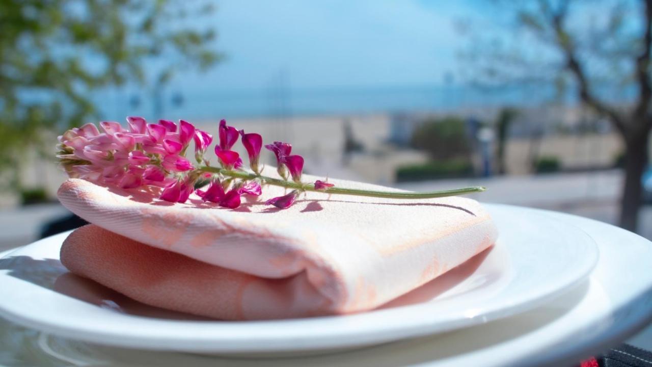 Hotel Royal 길라노바리도 외부 사진