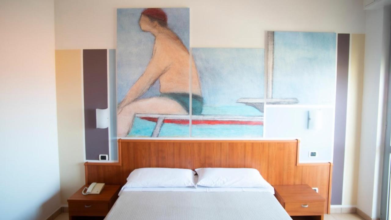 Hotel Royal 길라노바리도 외부 사진
